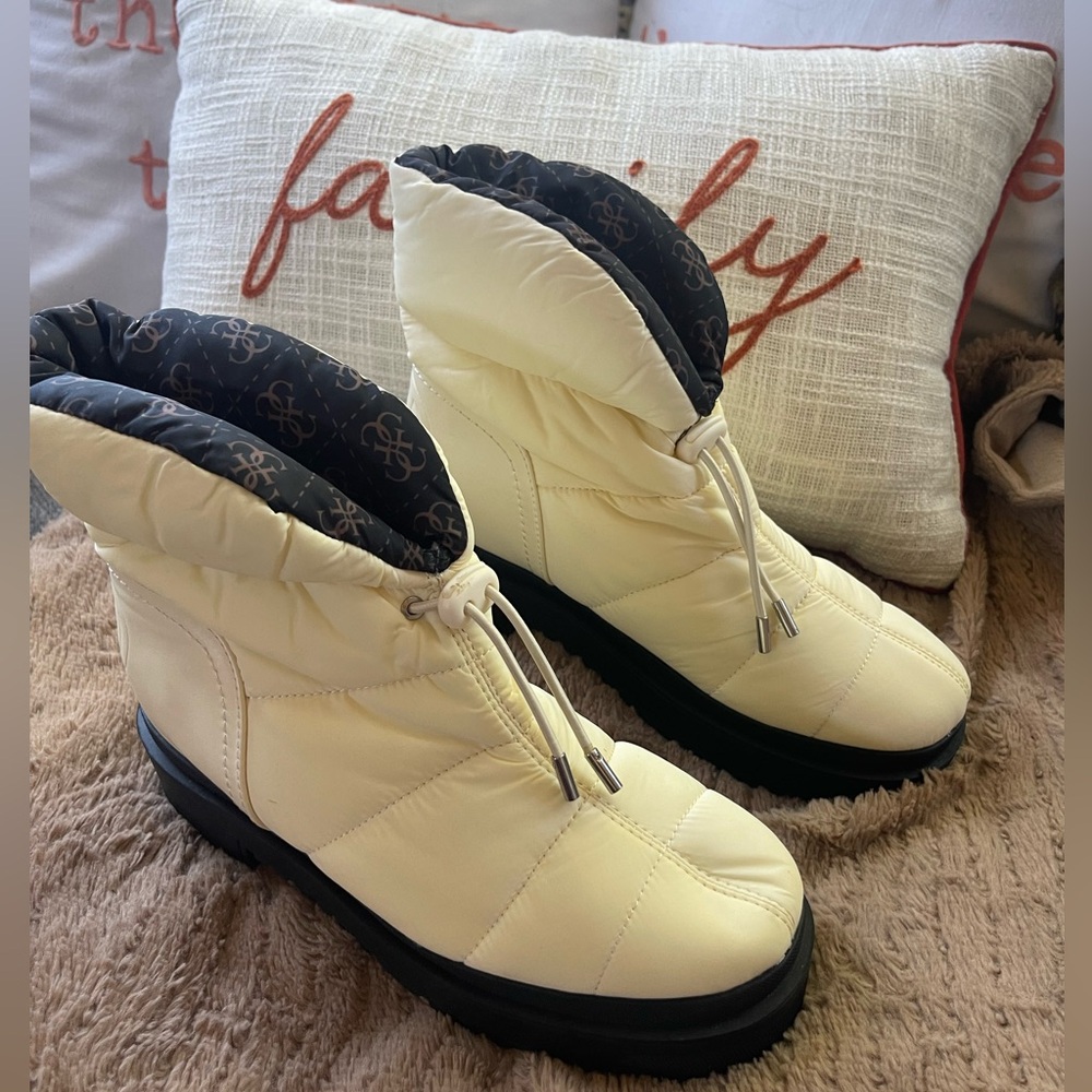 Snow Boots by GUESS